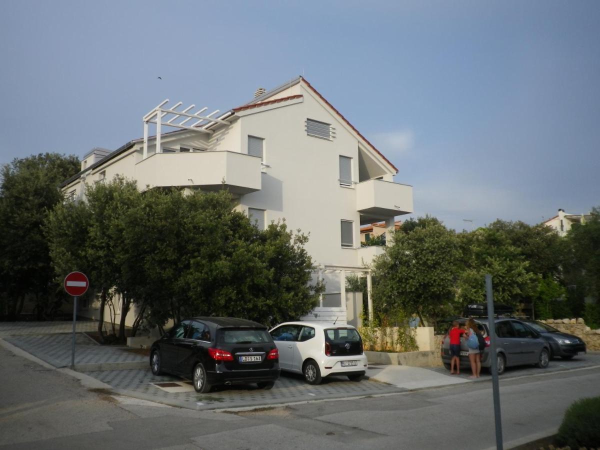 Apartment Lavanda Mandre Exterior foto